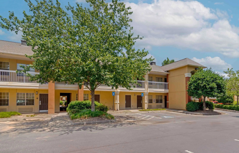 Extended Stay America - Atlanta - Cumberland Mall photo 17