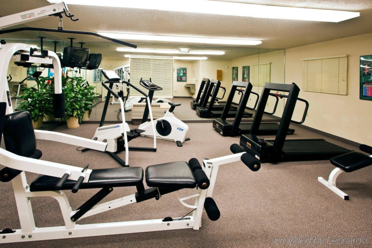Sonesta Simply Suites Detroit Troy photo 17