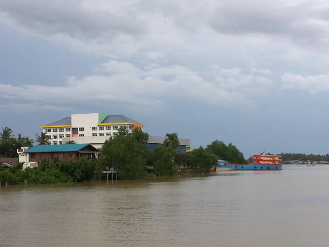 See View Riverside Hotel