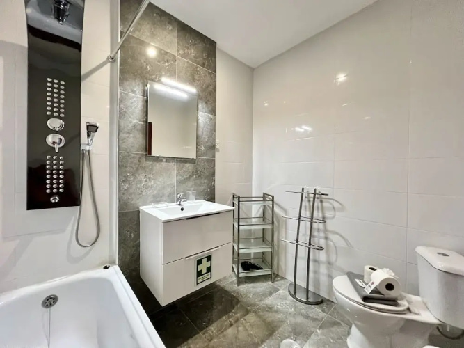 Albufeira Central 7 by Homing
