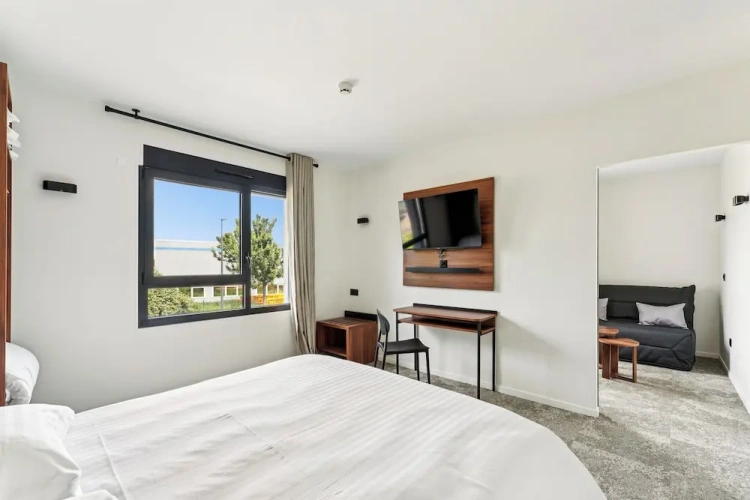 Superior Quadruple room