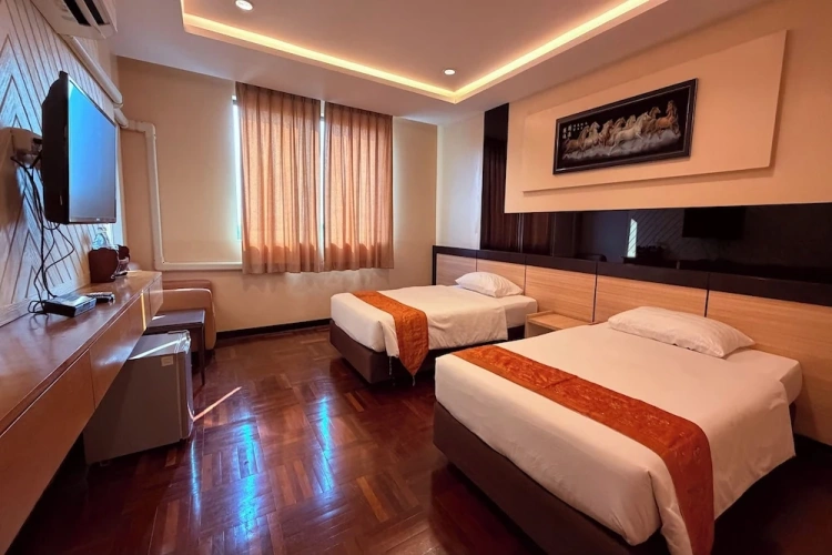 Superior Twin room