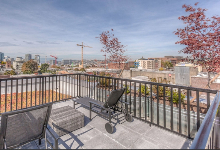 99 Walkscore Modern Broadway Apartments by Barsala