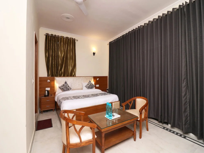 Capital O 15124 Noida Stay