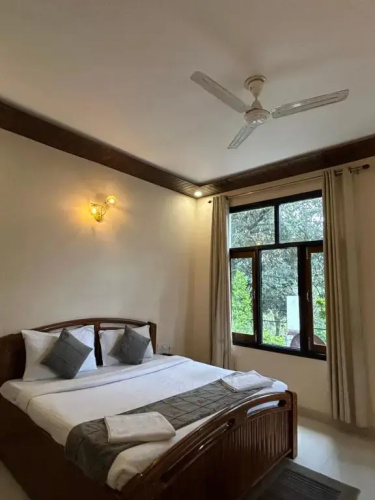Hotel Maya Regency Bhimtal