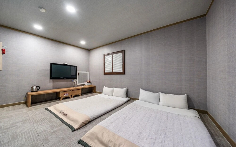 Sadang Charis Hotel