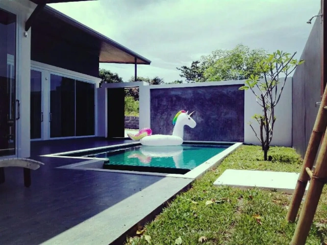 2 Bedrooms Villa