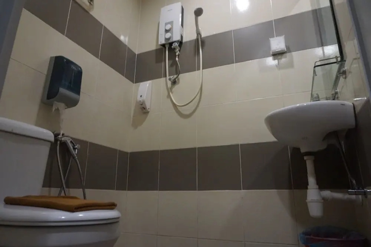 Al33 Leisure Hotel