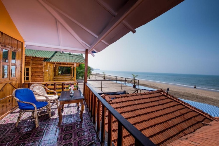 Deluxe Triple room with sea view