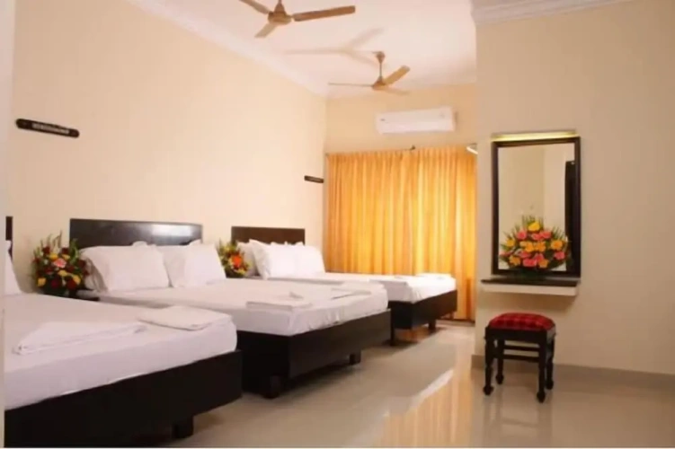 Standard Club room