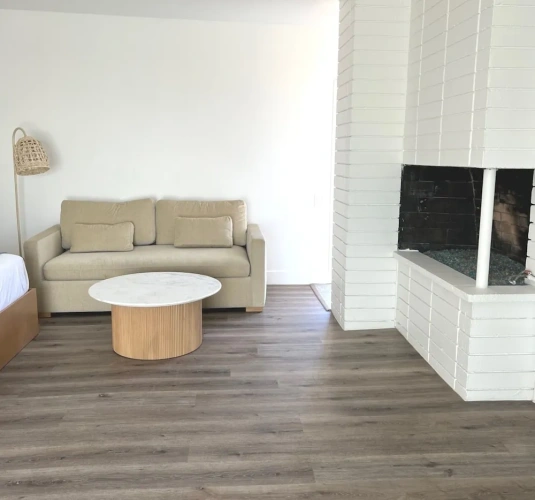Standard Quadruple room with partial ocean view