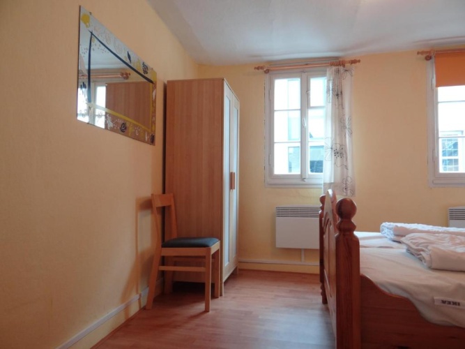 2 Bedrooms Cottage