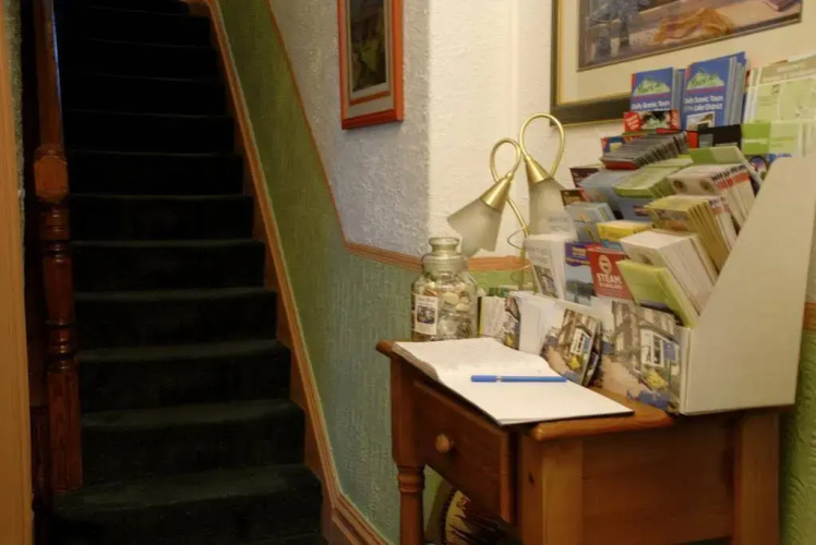 Adam Place Guest House - BB