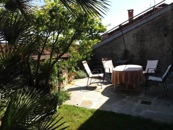 Garden Apartment