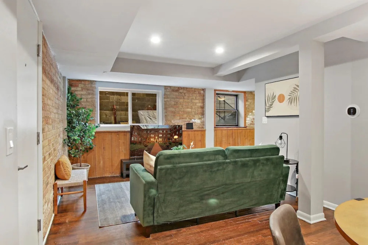 2BR Aesthetic Apt - Barry 37-GB