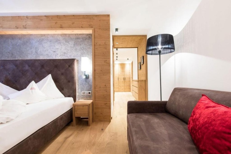 Standard Double room with balcony and with view