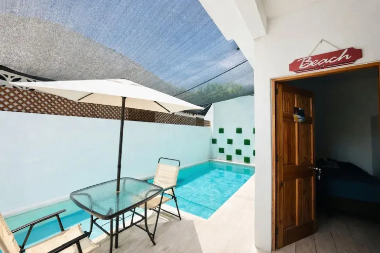 Modern Apartment with Private Pool