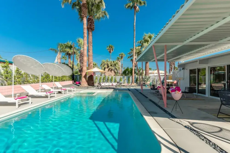 Retro Chic Oasis Saltwater Pool Spa Mnt Views