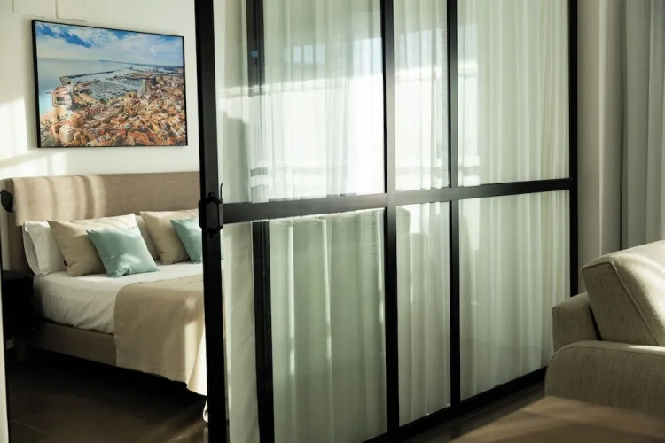 2 Bedrooms Suite with pool view
