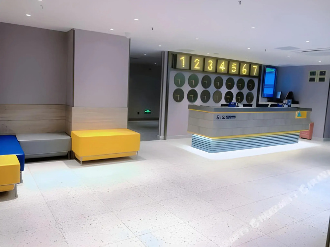 7 Days Inn Chongqing Shapingba Branch