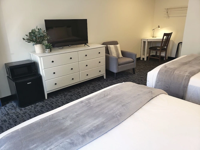 Classic Quadruple room