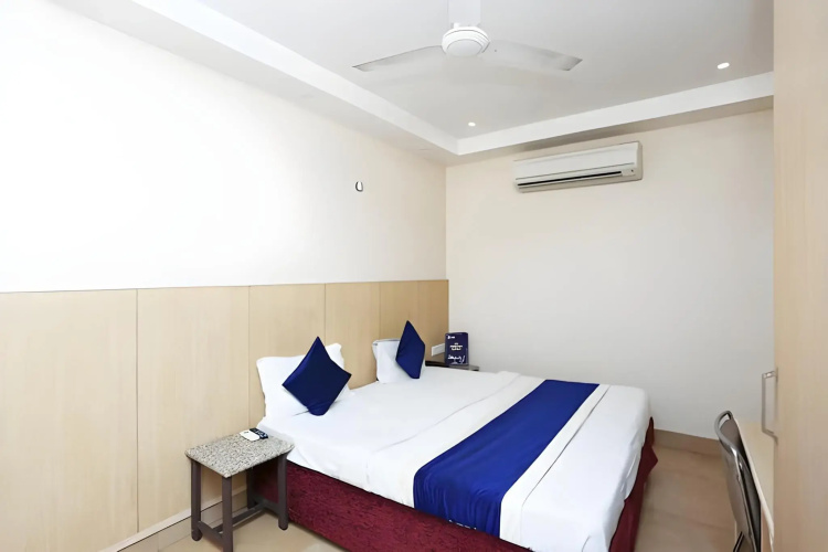 Hotel Malik Residency