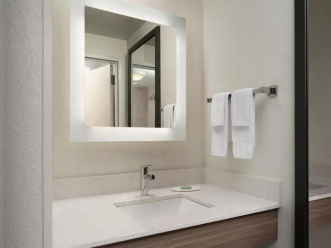 Twin Suite