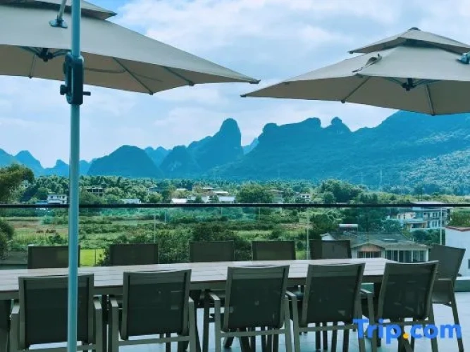 Ruyisuoyuan Homestay (Guilin Yangshuo Lijiang Scenic Area)