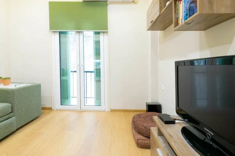 Luxury Apartment Next to Kallimarmaron