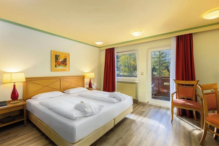 Standard Double room with balcony and with view