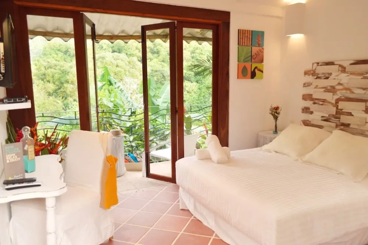 Superior Triple room with balcony