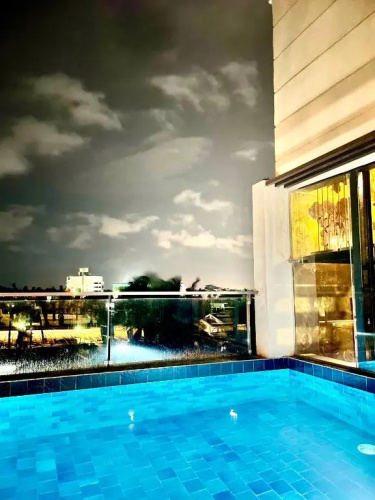 PentOn45 - Luxury Penthouse Apartment