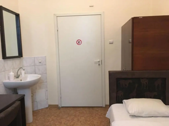Standard Single room