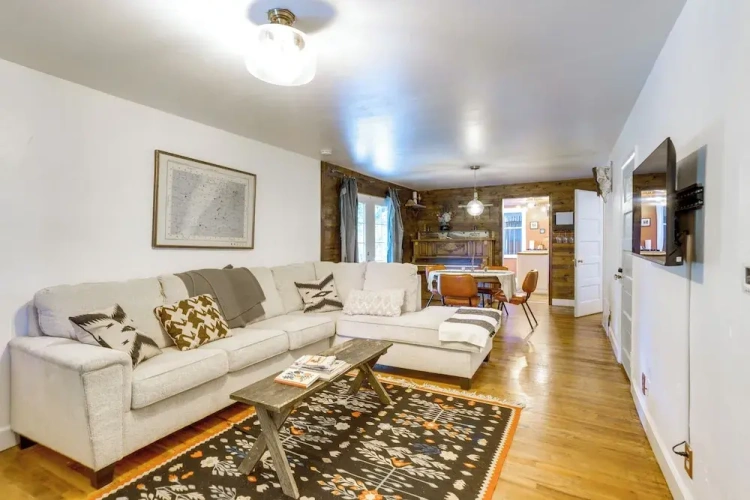 2 Bedrooms Cottage