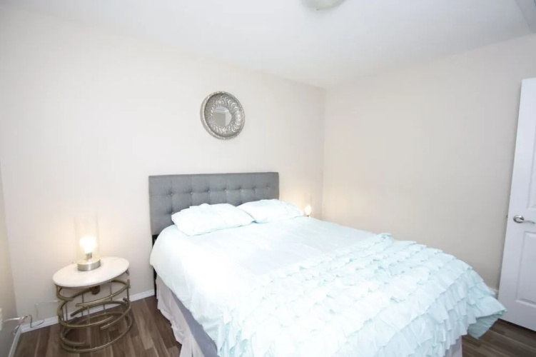Hampton 3bd 2br near Airport