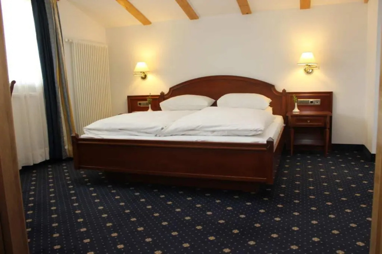 A.nett hotel