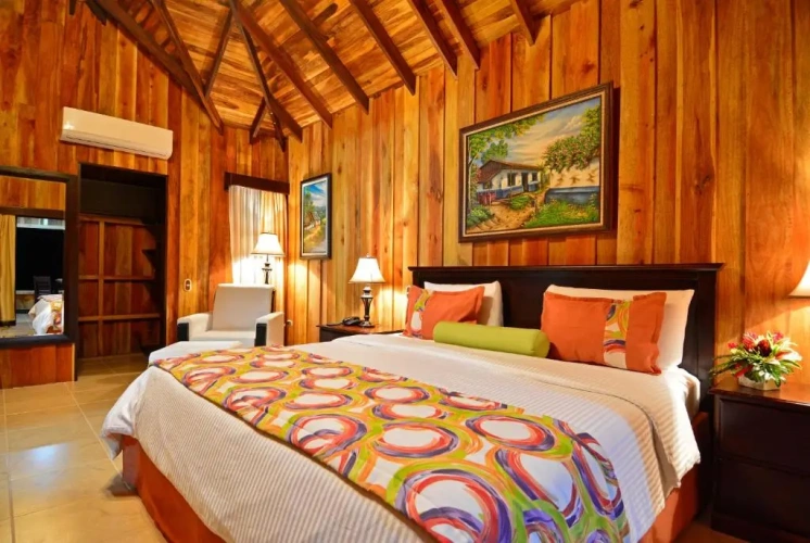 Deluxe Bungalow