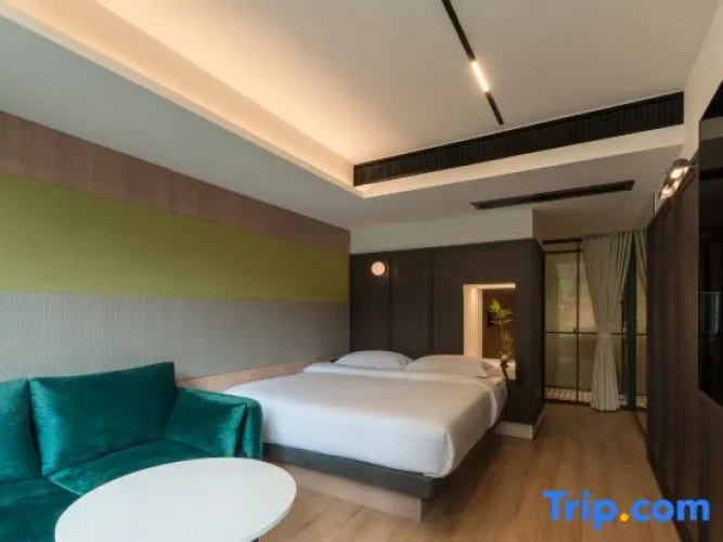 Deluxe Double room