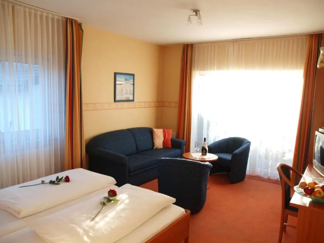 2 Bedrooms Apartment with balcony and with view