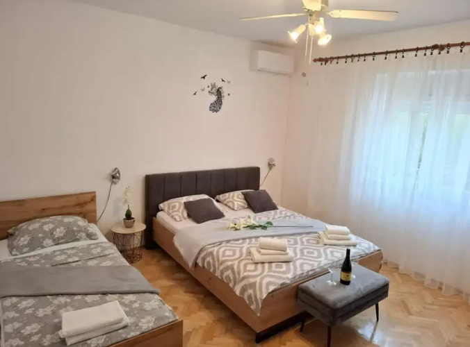 Apartments Tomislav