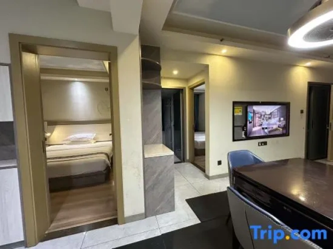 2 Bedrooms Suite