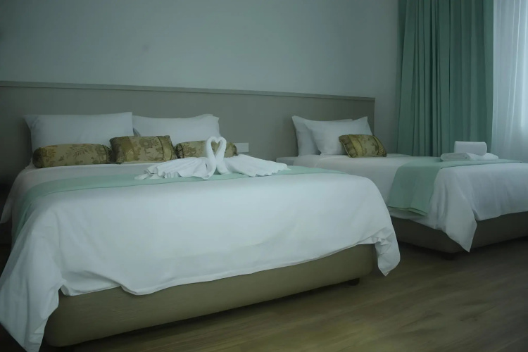 New Glow Hotel Miri