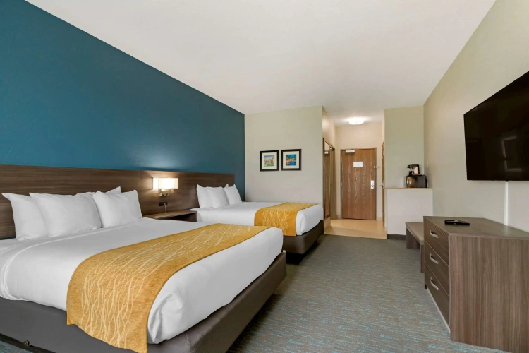 Standard Quadruple room