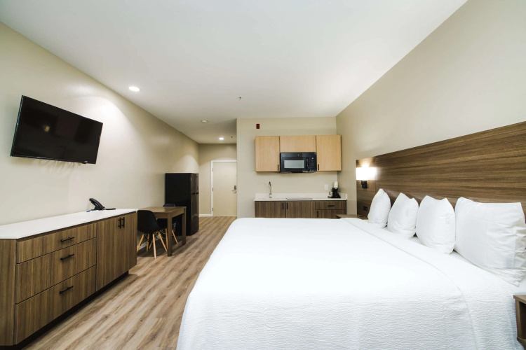 SureStay Studio by Best Western Conroe Downtown