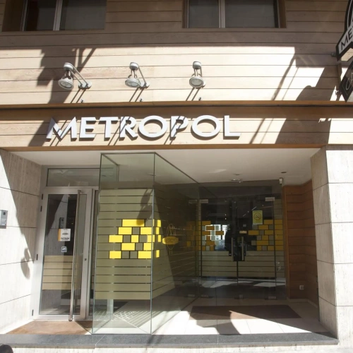 Metropol by Carris