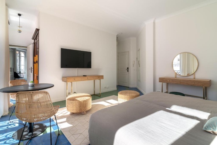 Guest rooms