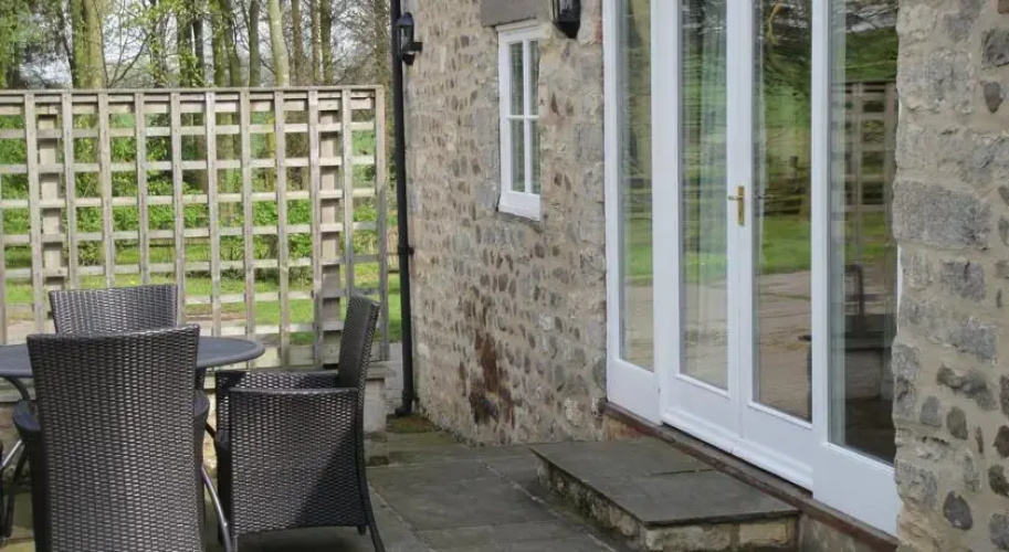 Dockenbush Cottage