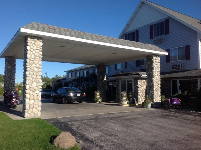 Super 8 St. Ignace