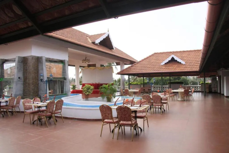 Hotel Rajadhani
