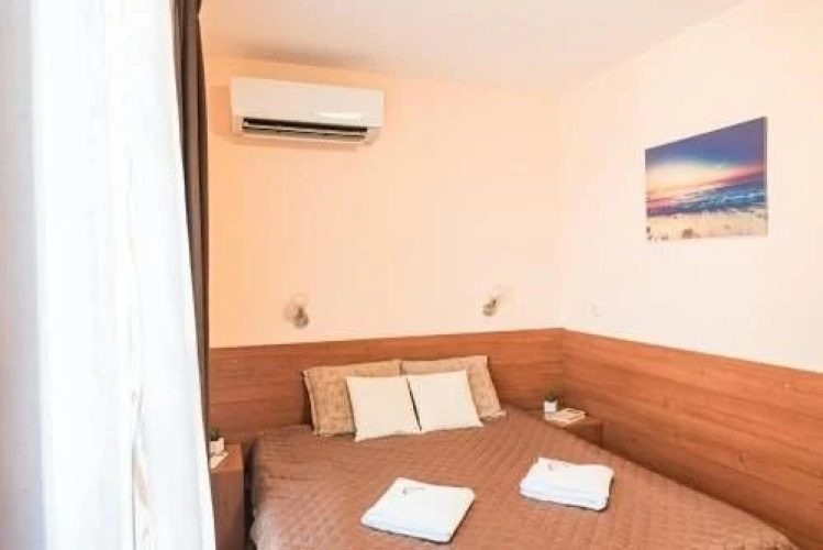 TEIS Apartments